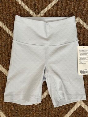 Lulu Biker Shorts Size 4 NWT